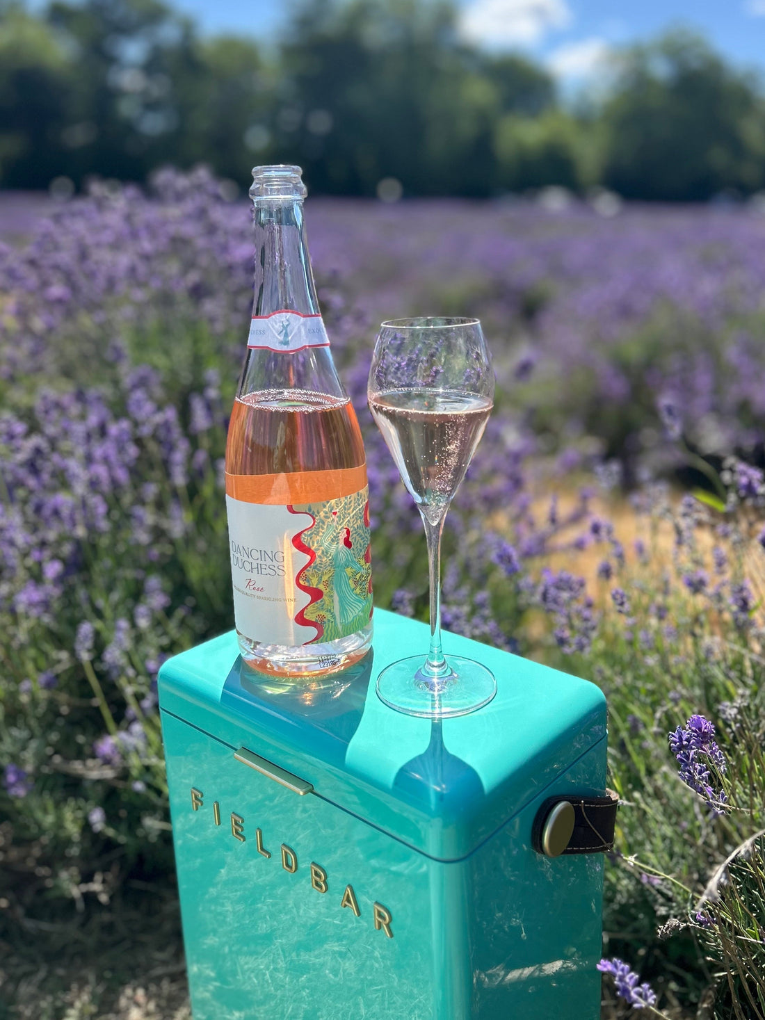 English Sparkling Rosé for Summer Celebrations